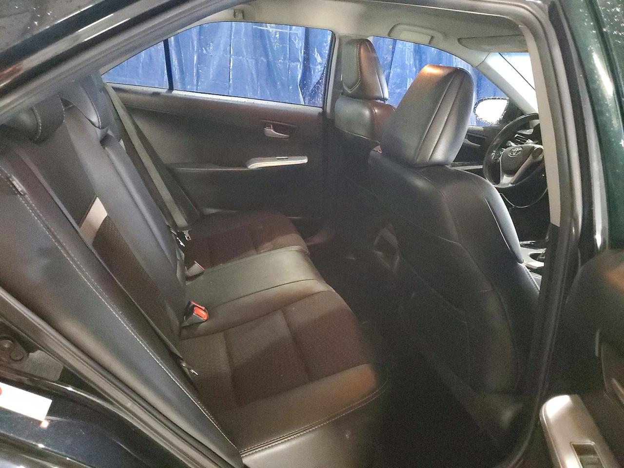 2014 TOYOTA CAMRY L photo 10