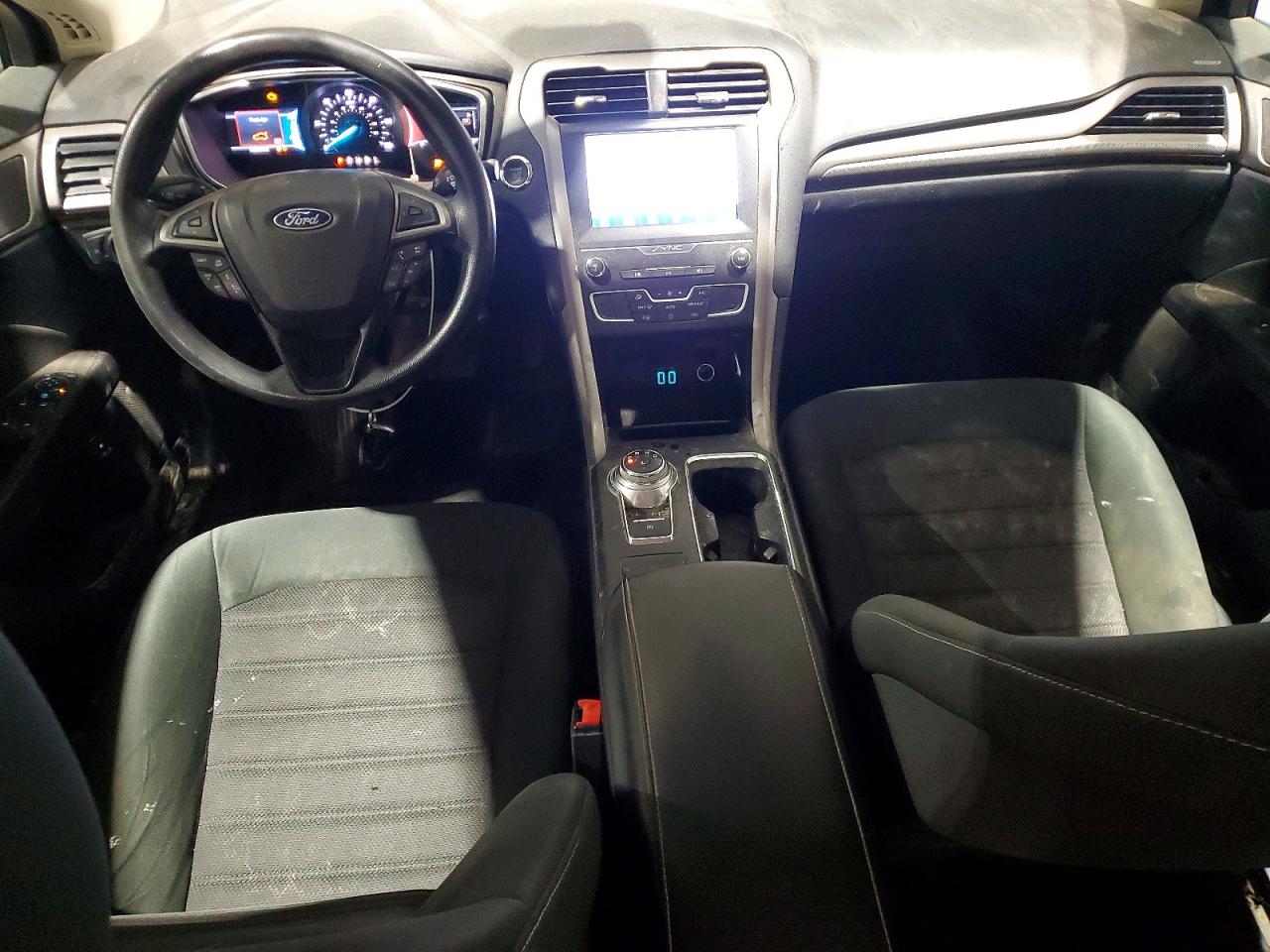 2020 FORD FUSION SE photo 8