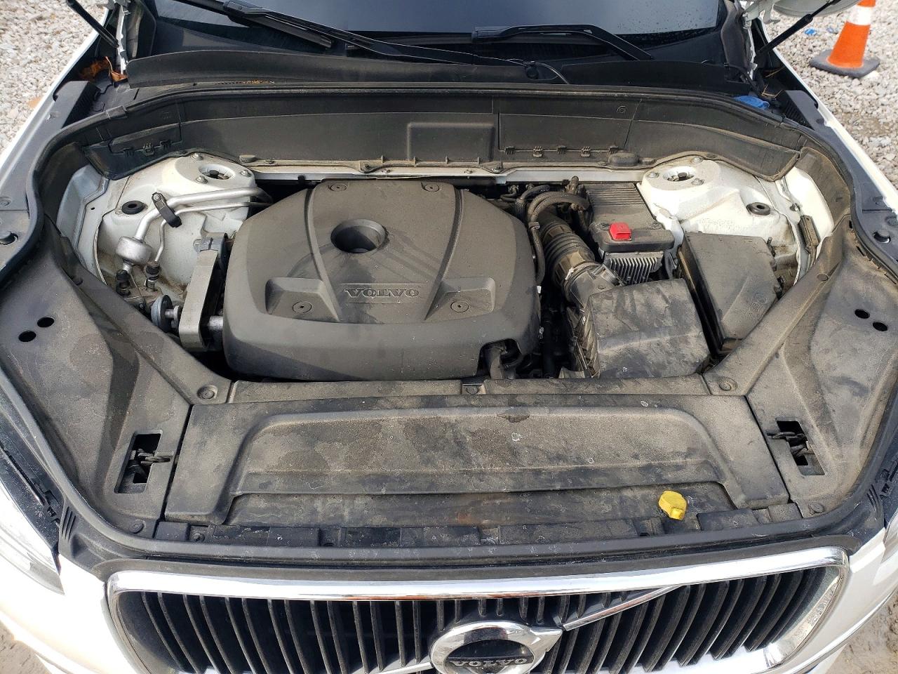 2018 VOLVO XC90 T6 photo 12