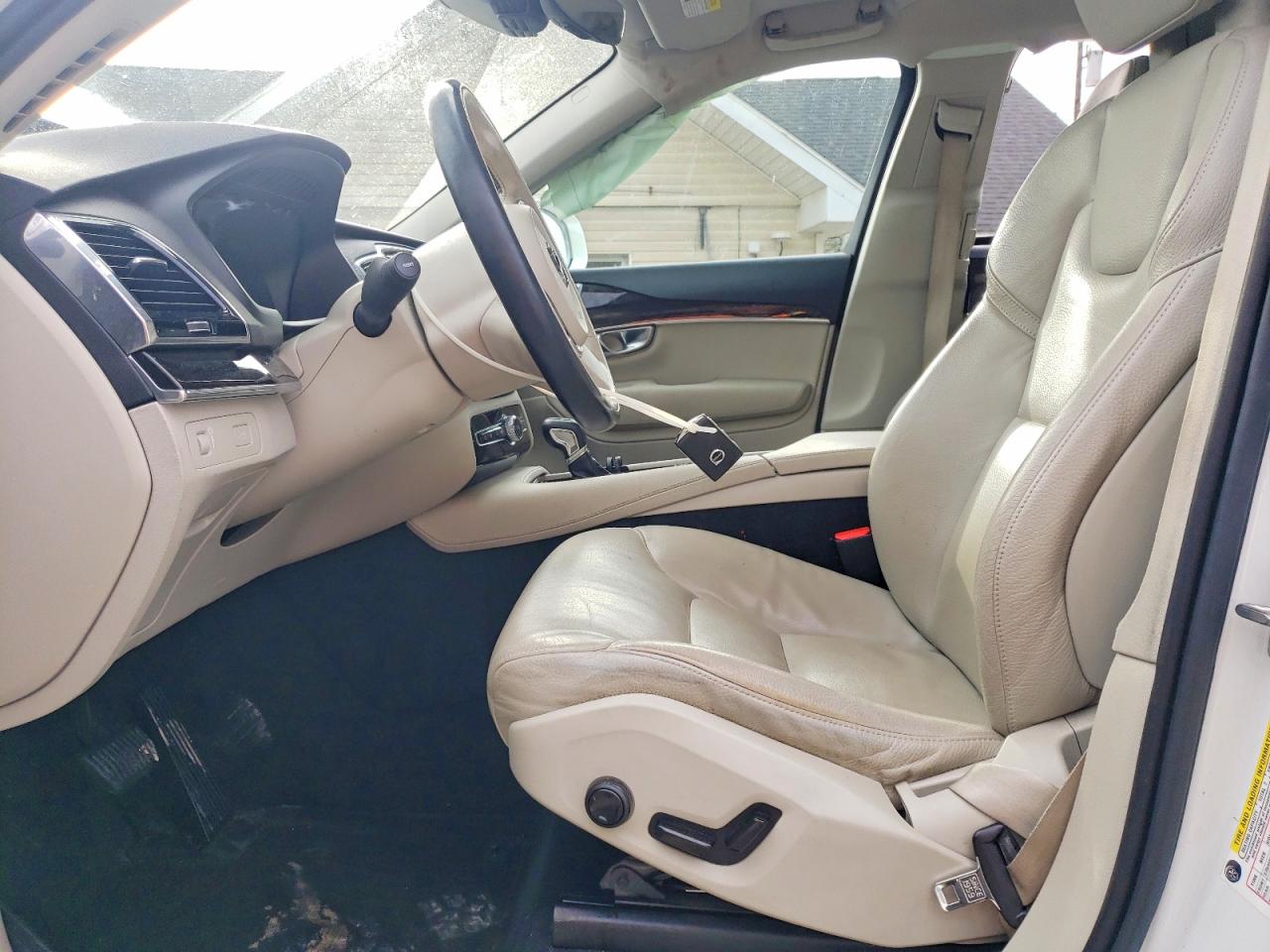 2018 VOLVO XC90 T6 photo 7