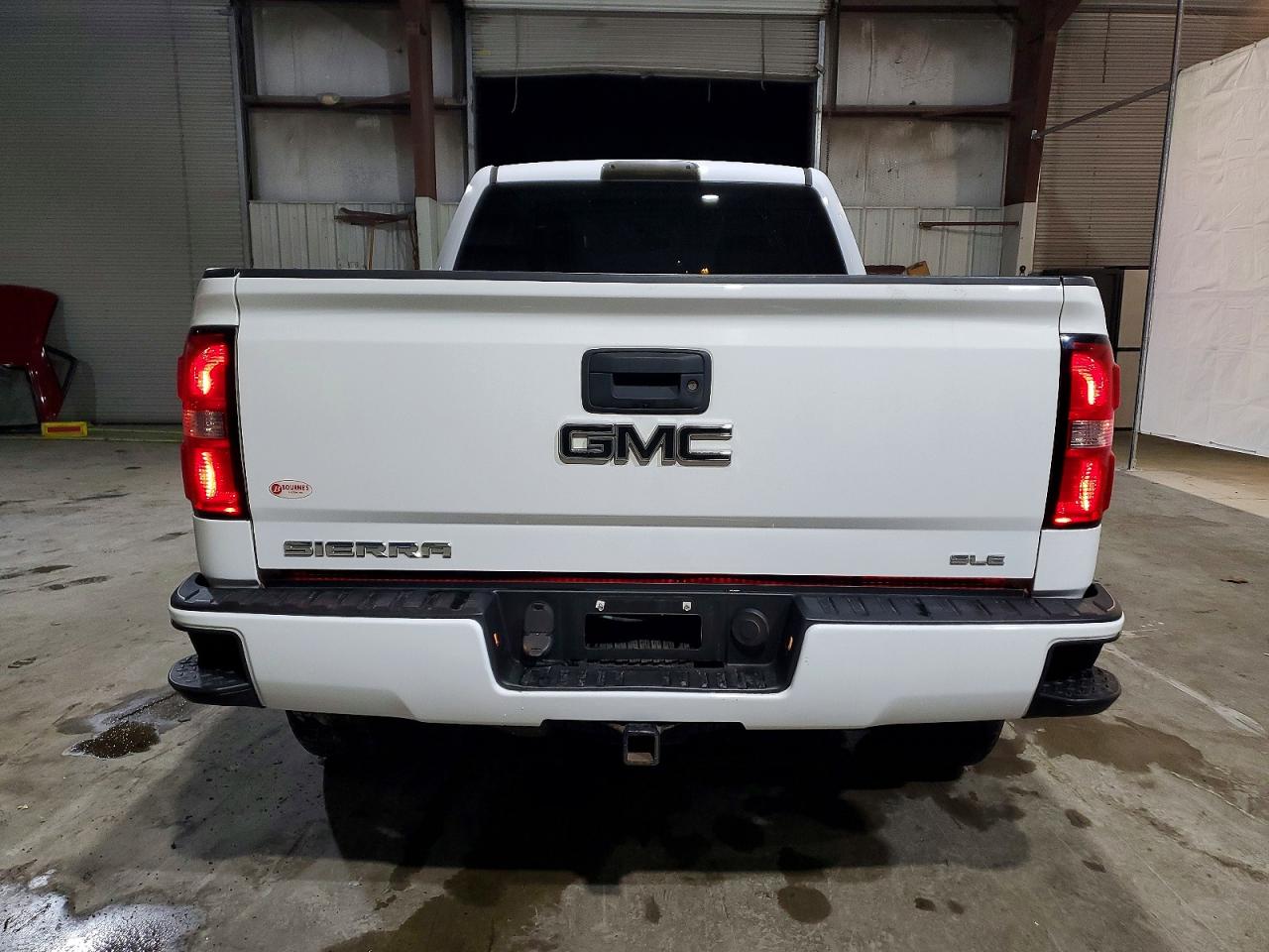 2017 GMC SIERRA K1500 SLE photo 6