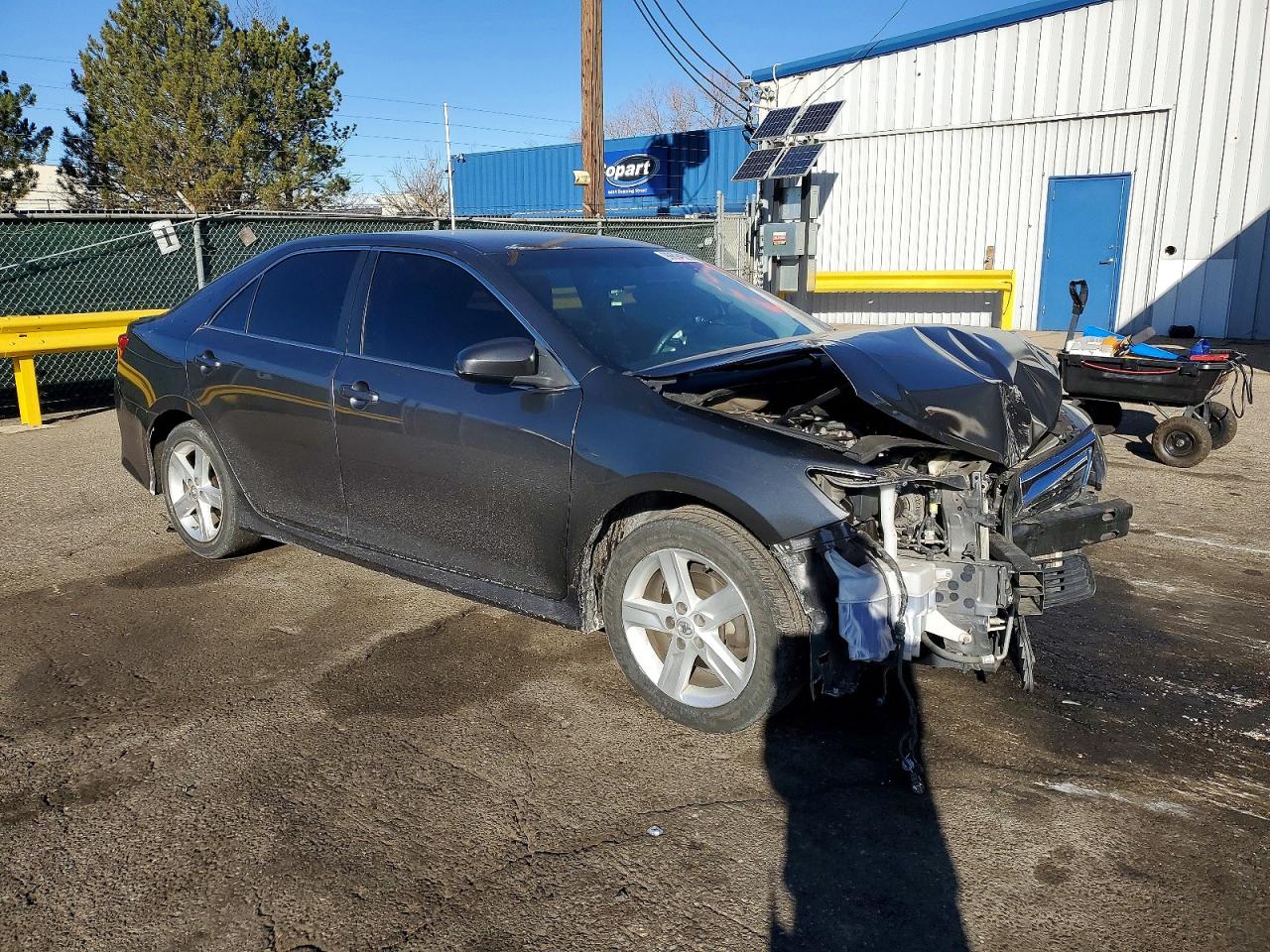 2014 TOYOTA CAMRY SE photo 7