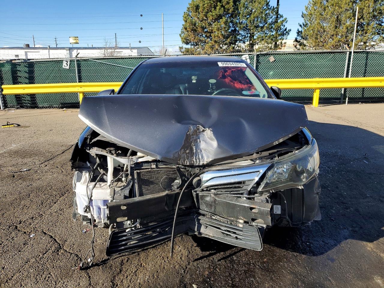 2014 TOYOTA CAMRY SE photo 9