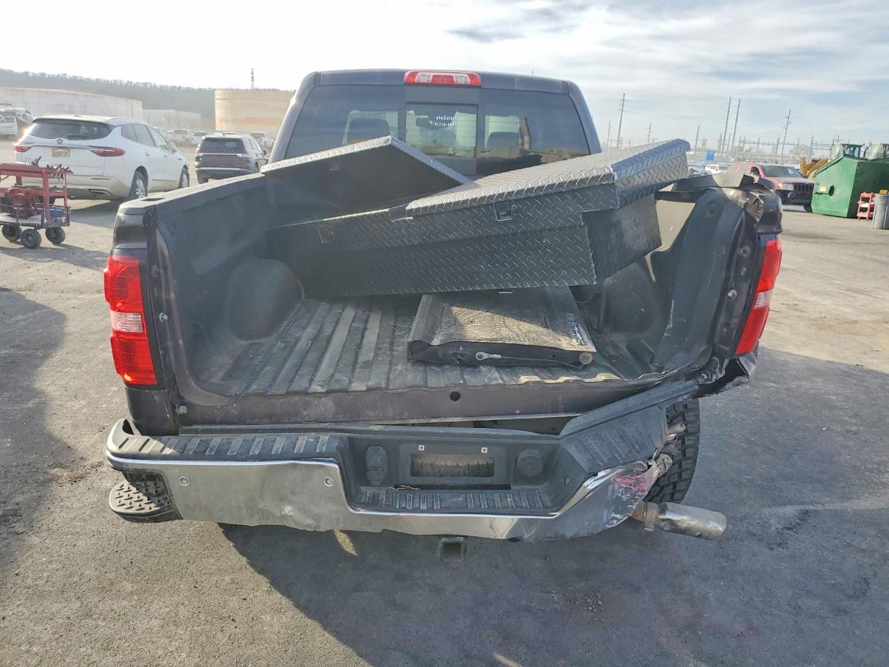 2015 GMC SIERRA K1500 SLT photo 6