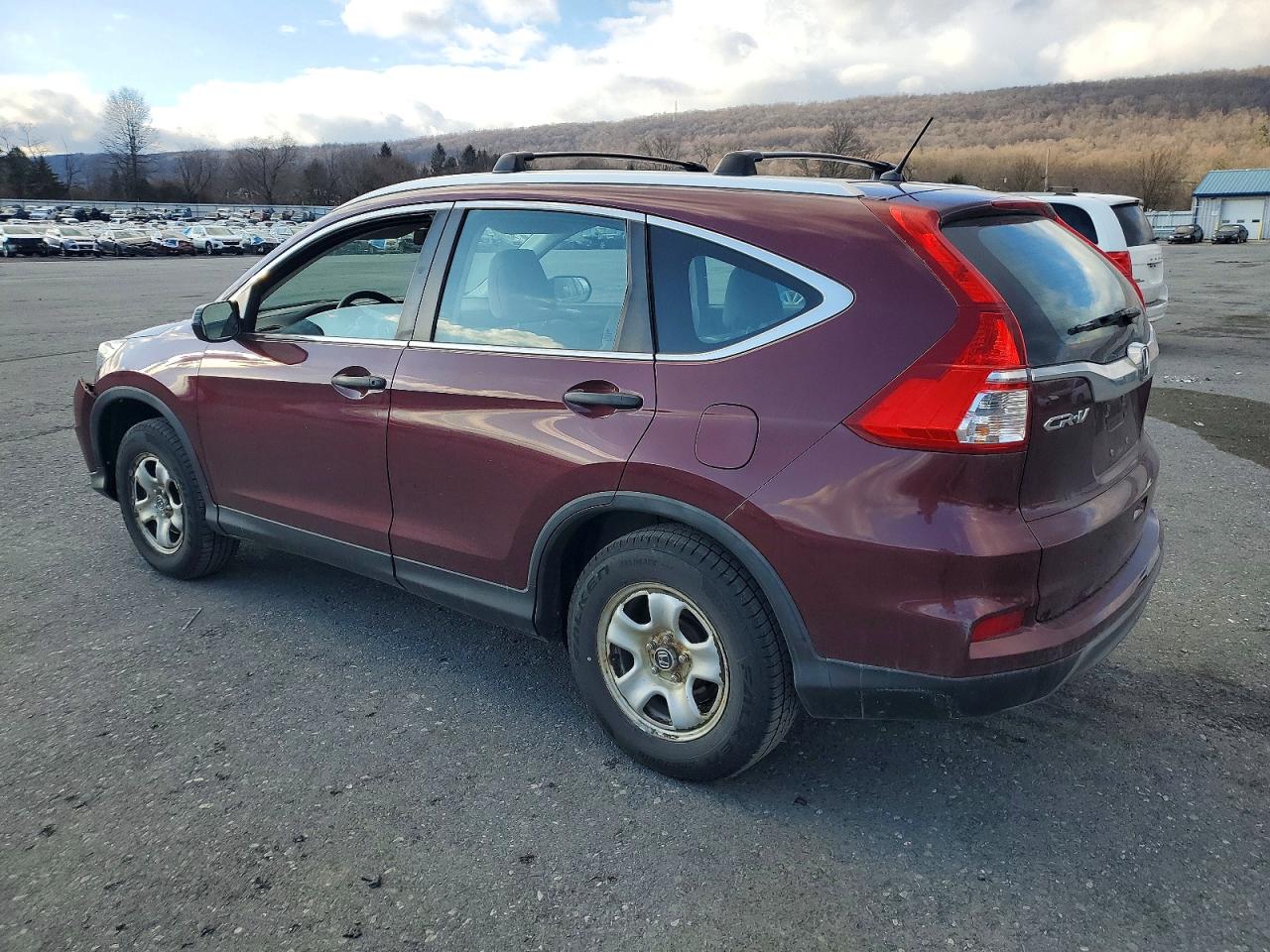 2015 HONDA CR-V LX photo 2