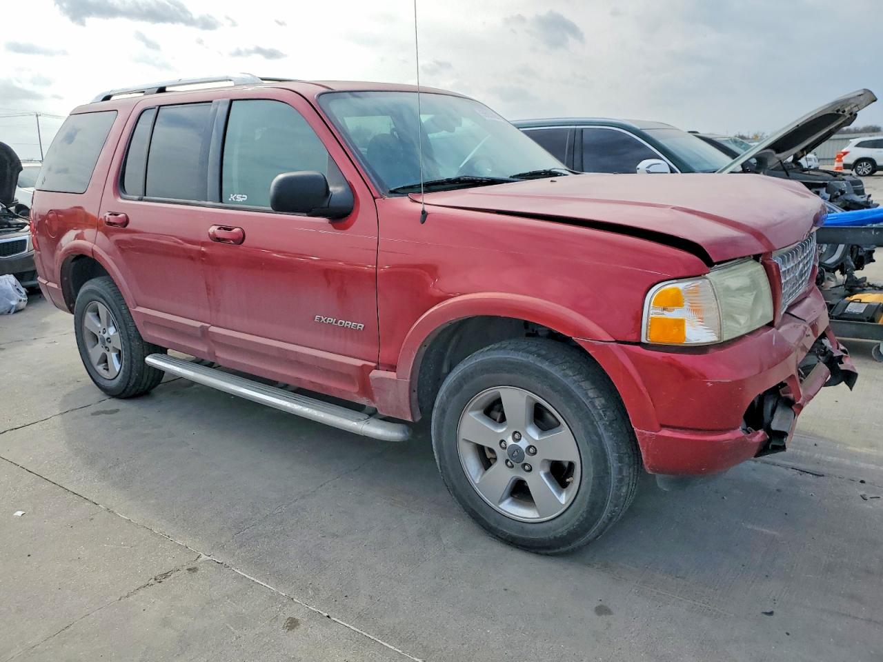 2004 FORD EXPLORER LIMITED photo 4