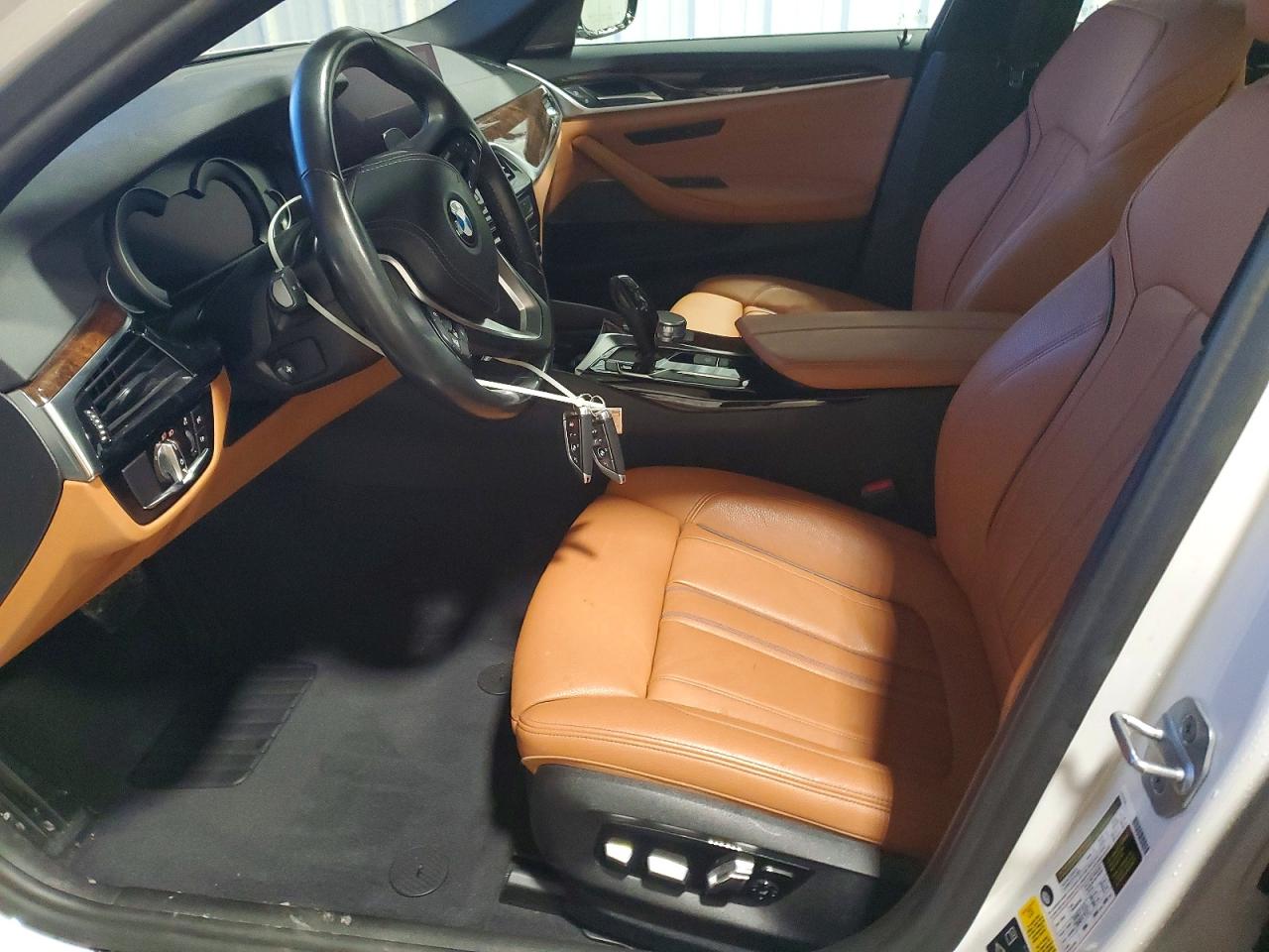 2019 BMW 530 XI photo 7