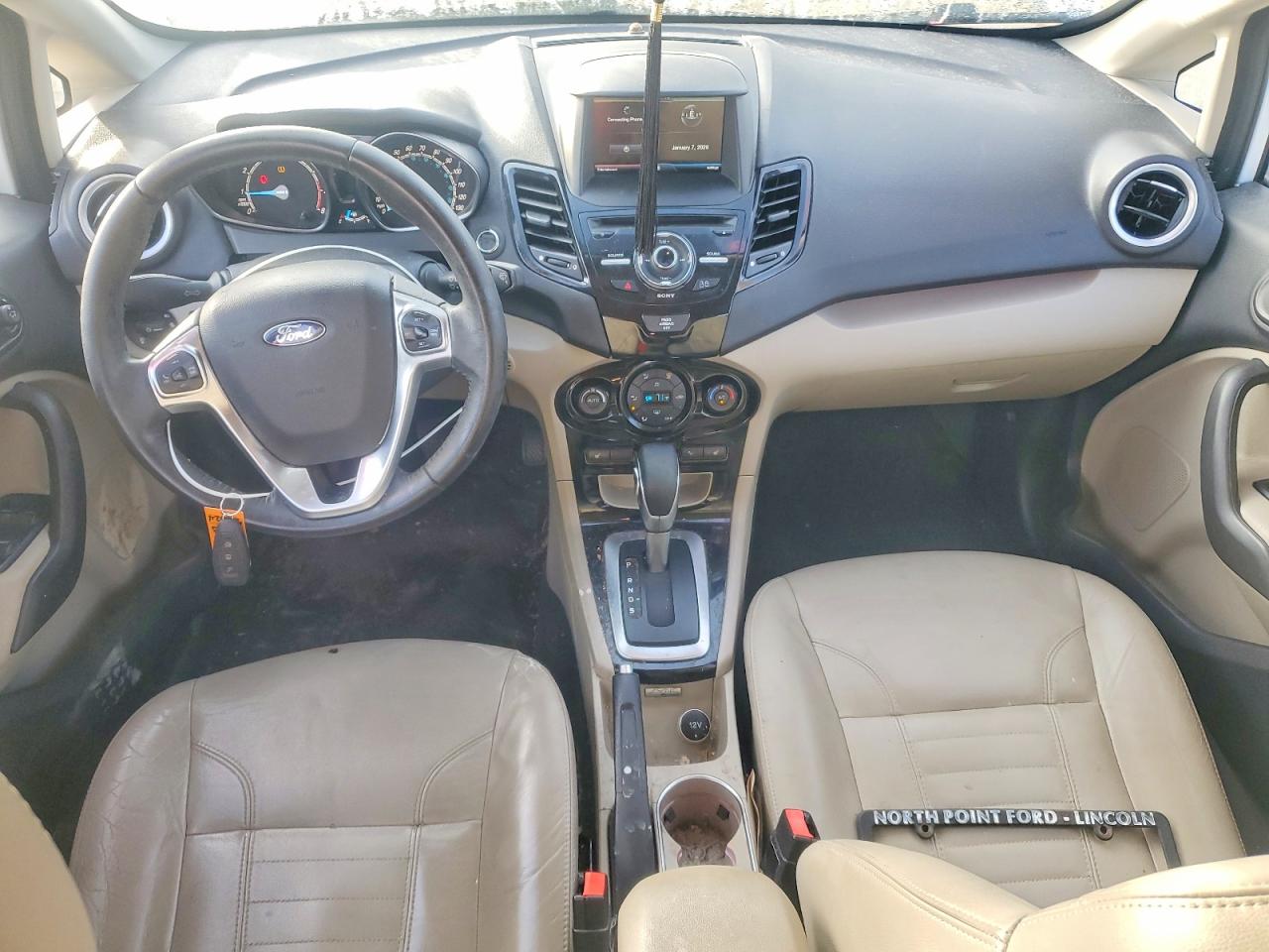 2015 FORD FIESTA TITANIUM photo 15