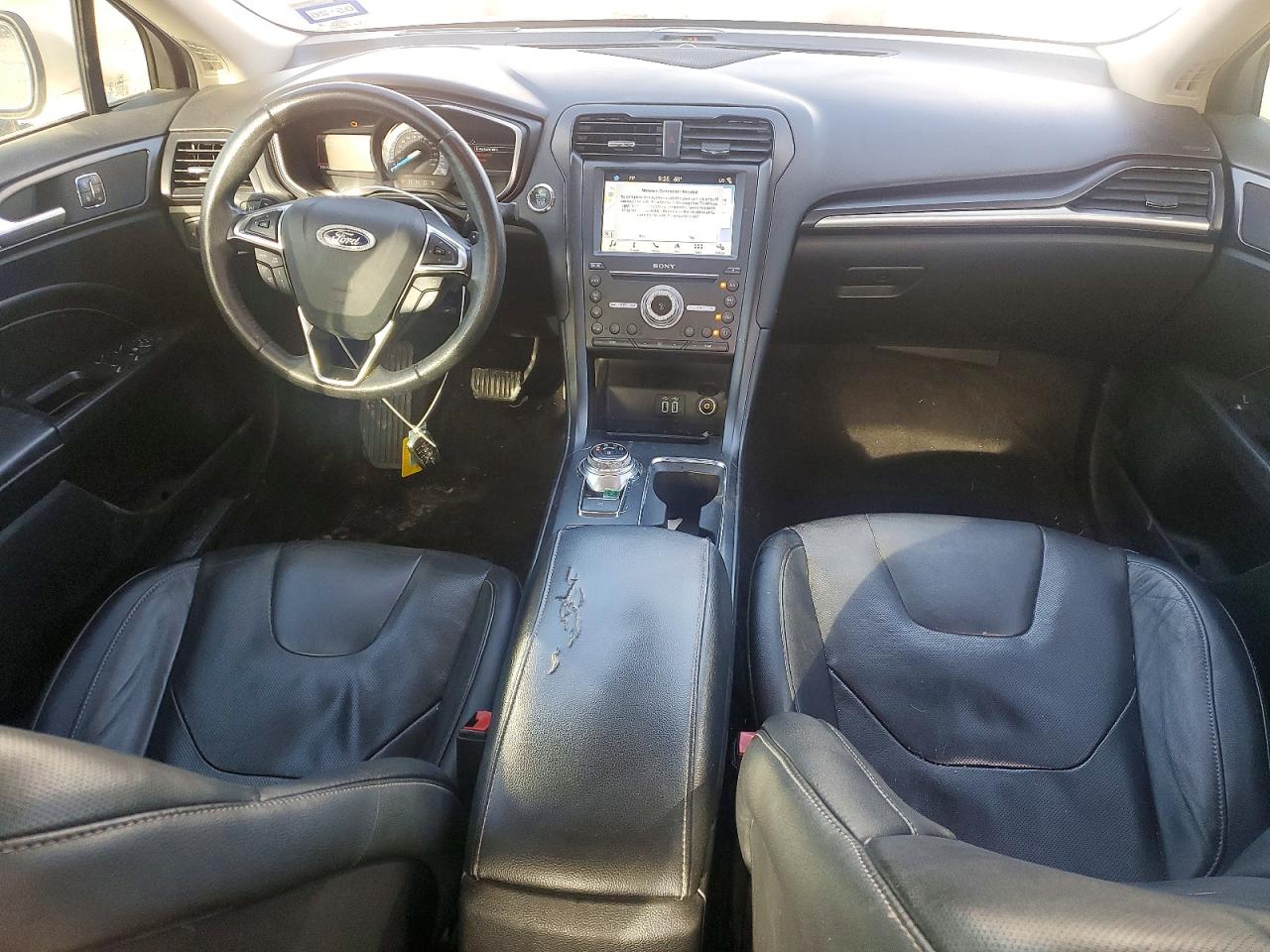 2019 FORD FUSION TITANIUM photo 8