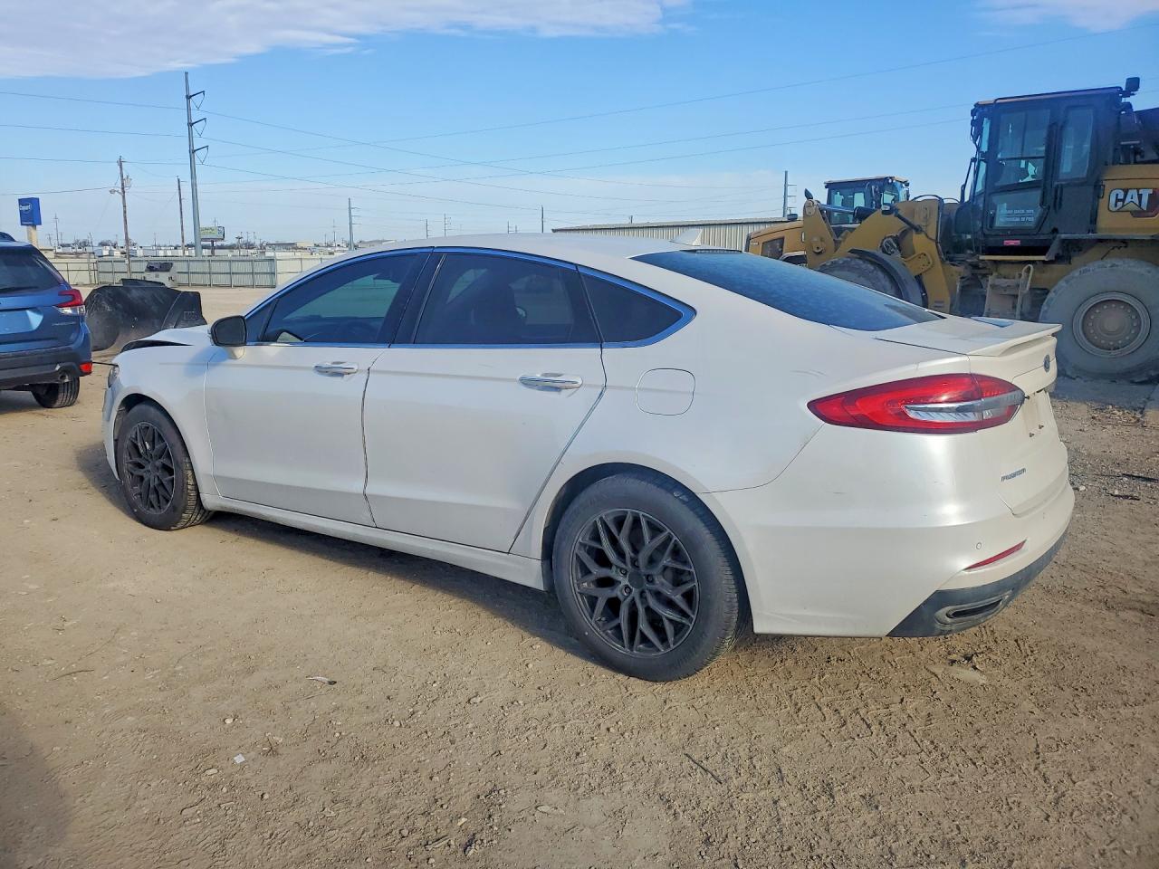 2019 FORD FUSION TITANIUM photo 2