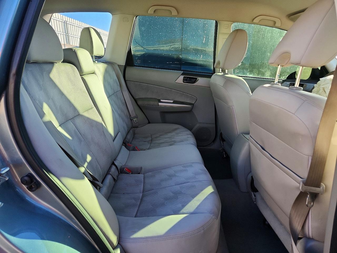 2010 SUBARU FORESTER XS photo 10