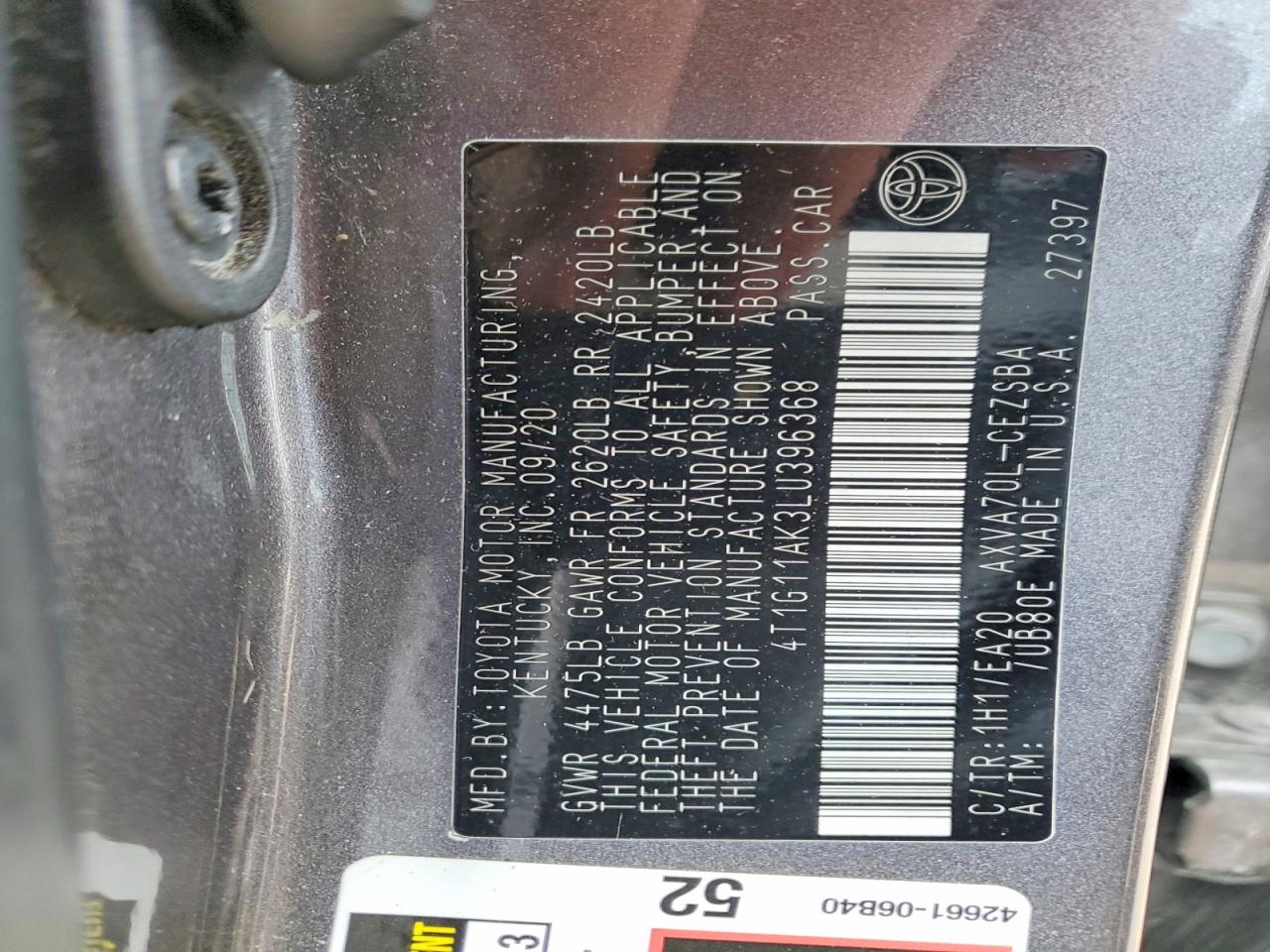 2020 TOYOTA CAMRY SE photo 12