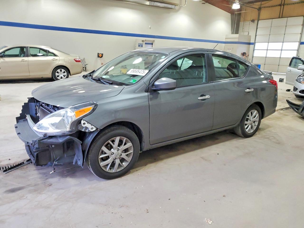 2018 NISSAN VERSA