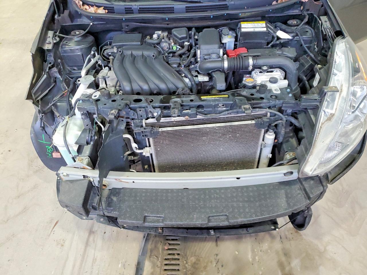 2018 NISSAN VERSA S photo 11