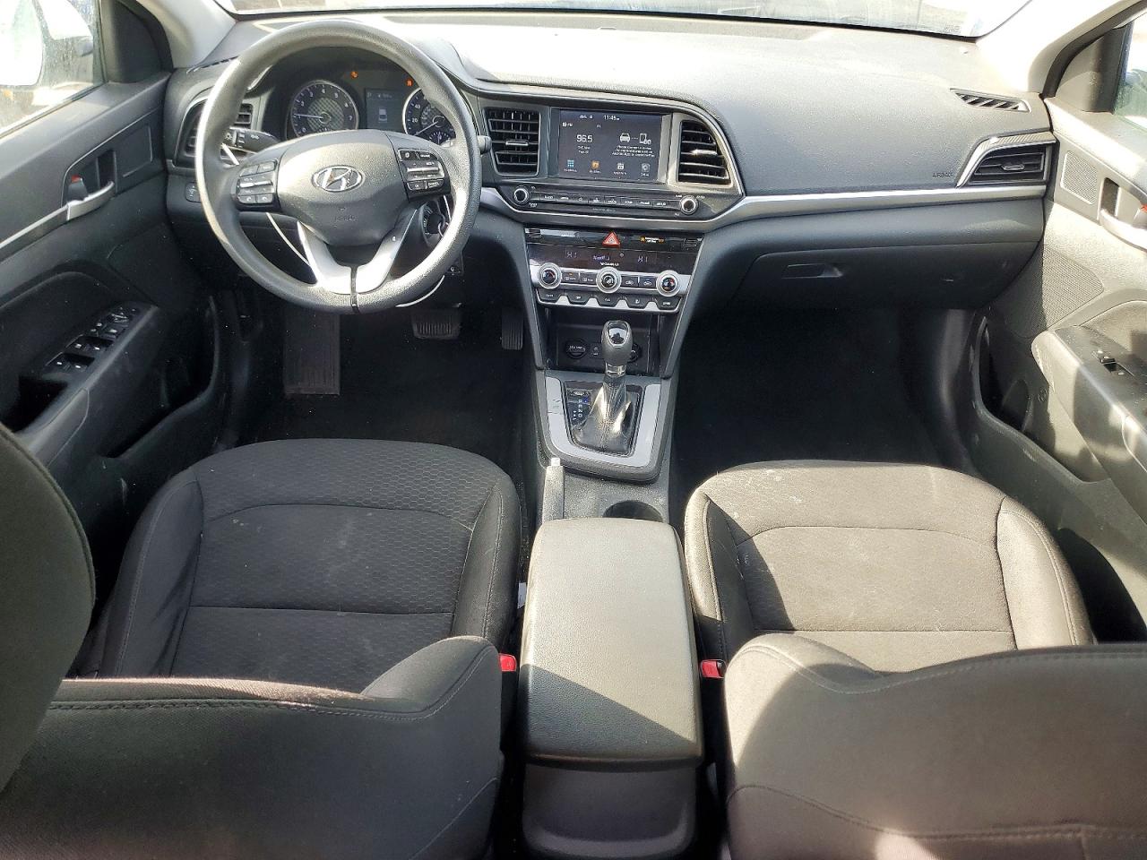 2020 HYUNDAI ELANTRA SEL photo 8
