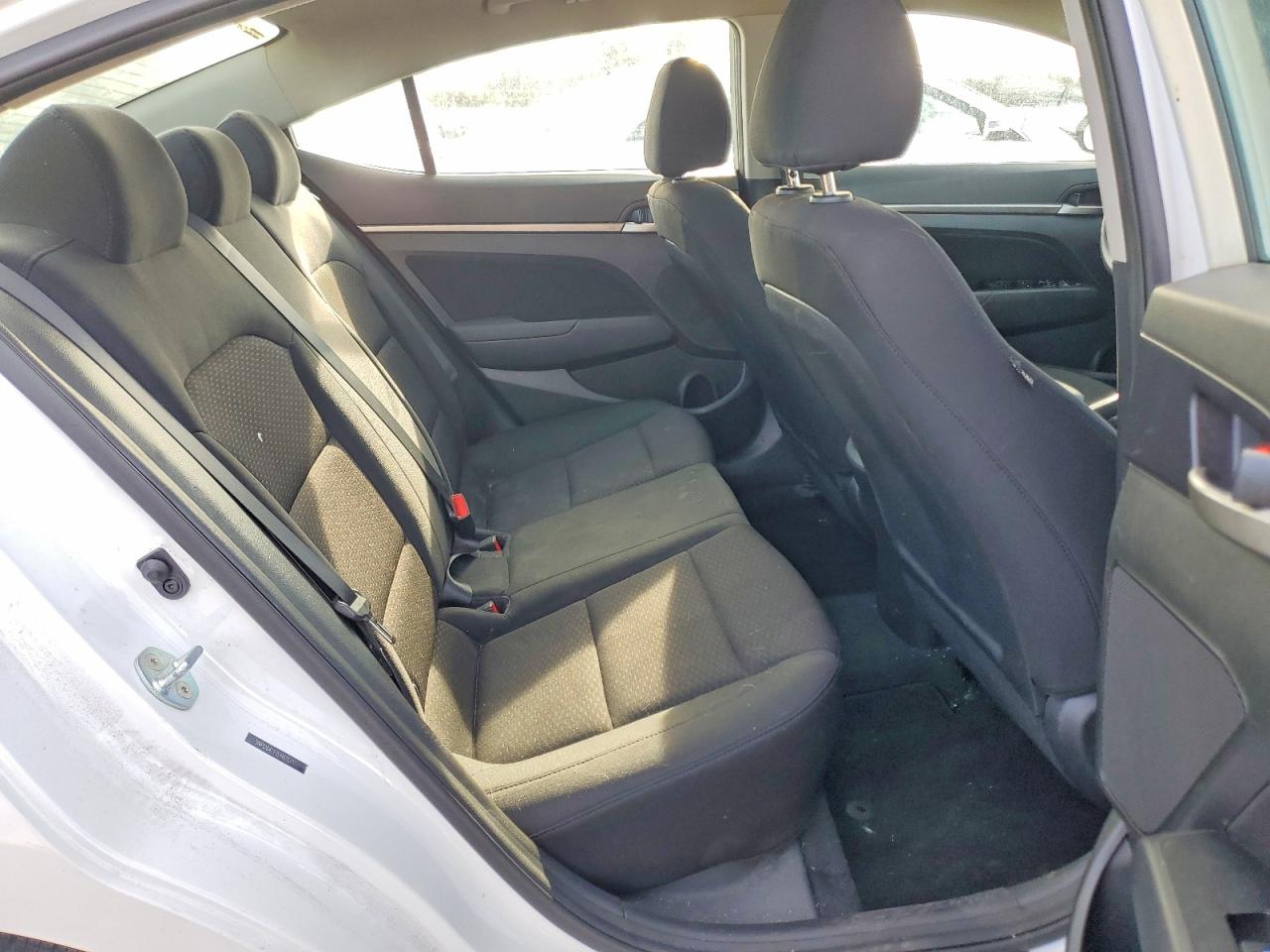 2020 HYUNDAI ELANTRA SEL photo 10