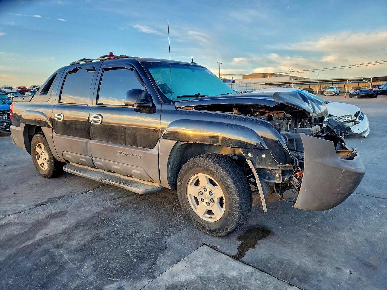 2003 CHEVROLET AVALANCHE C1500 photo 4