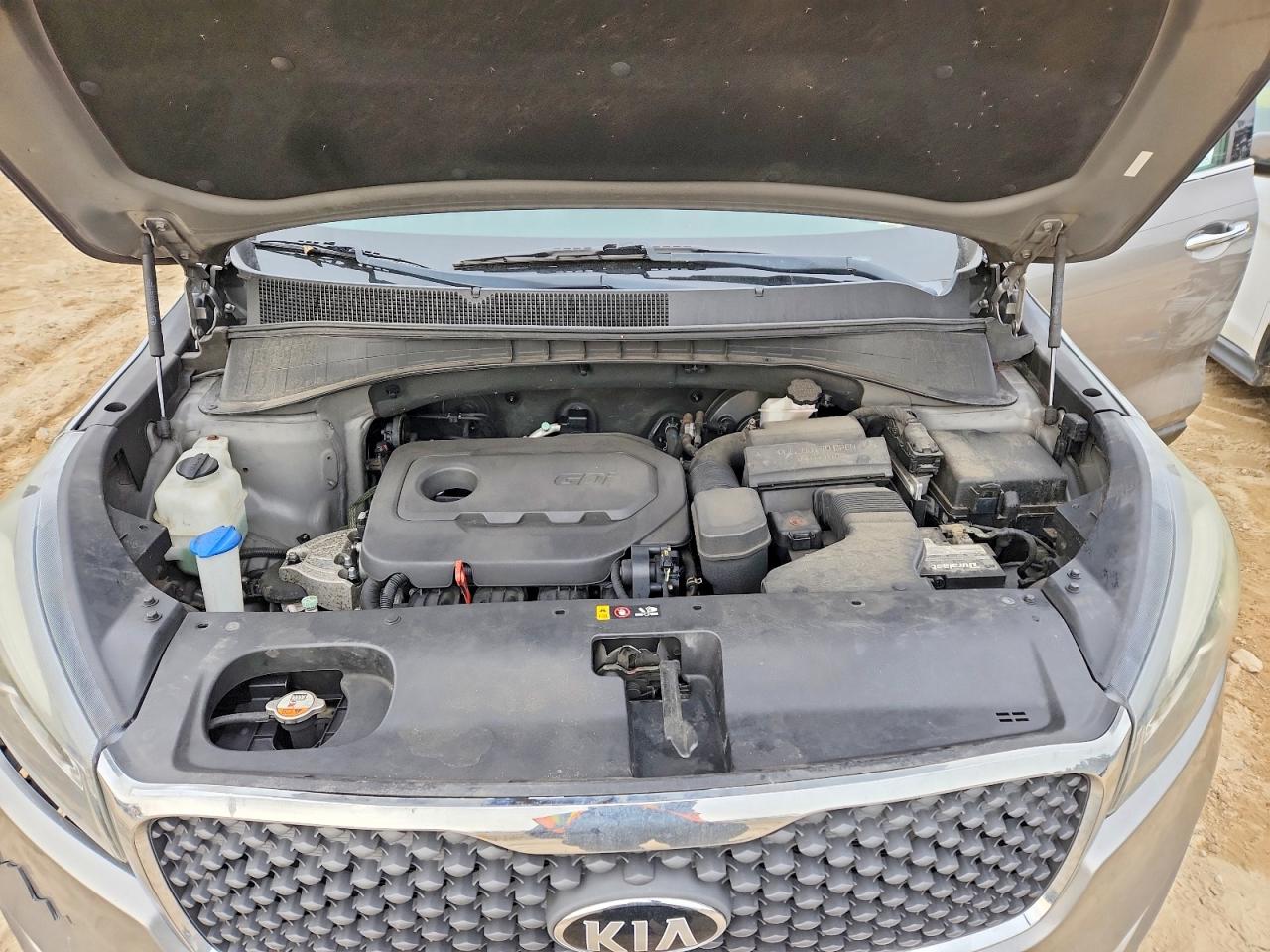 2017 KIA SORENTO LX photo 12