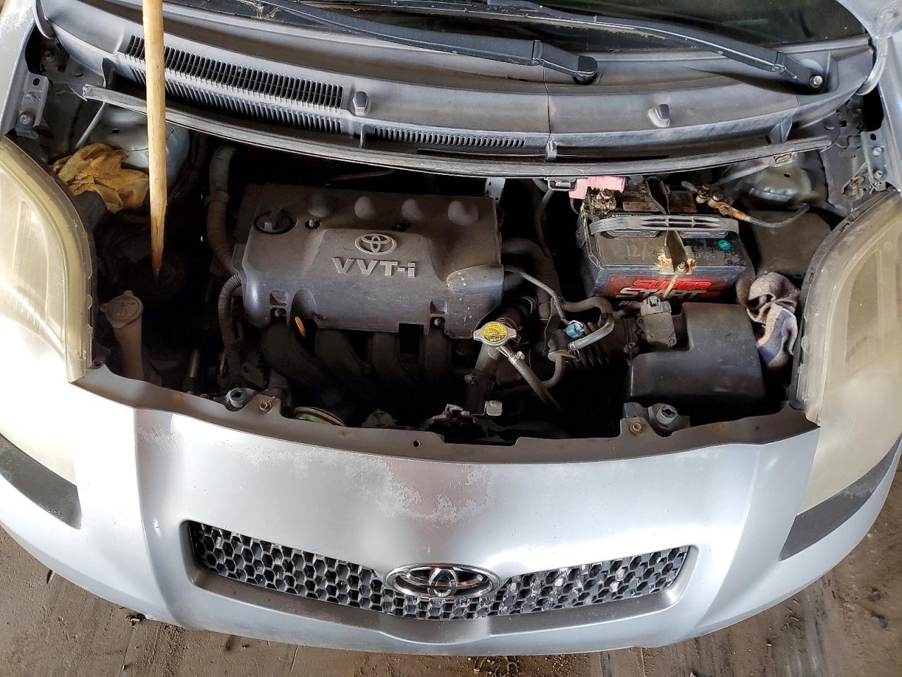 2008 TOYOTA YARIS photo 11