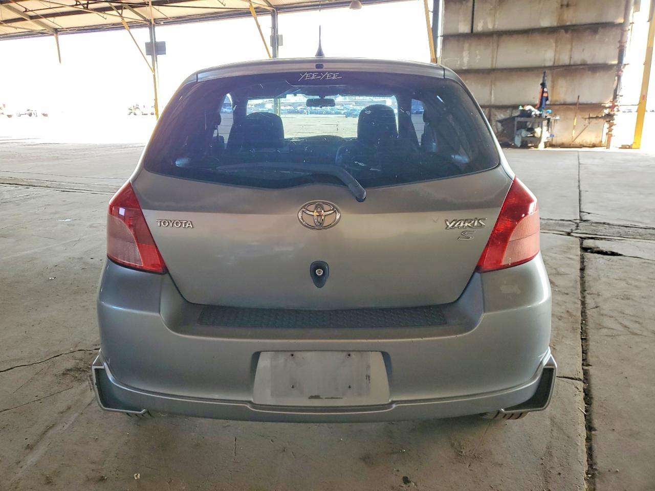 2008 TOYOTA YARIS photo 6