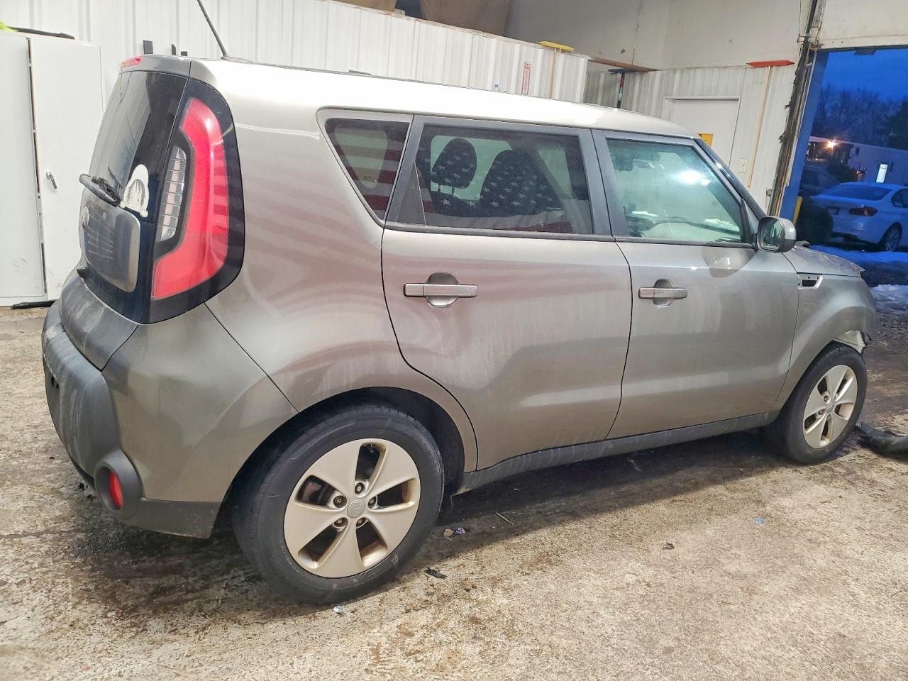 2016 KIA SOUL photo 3