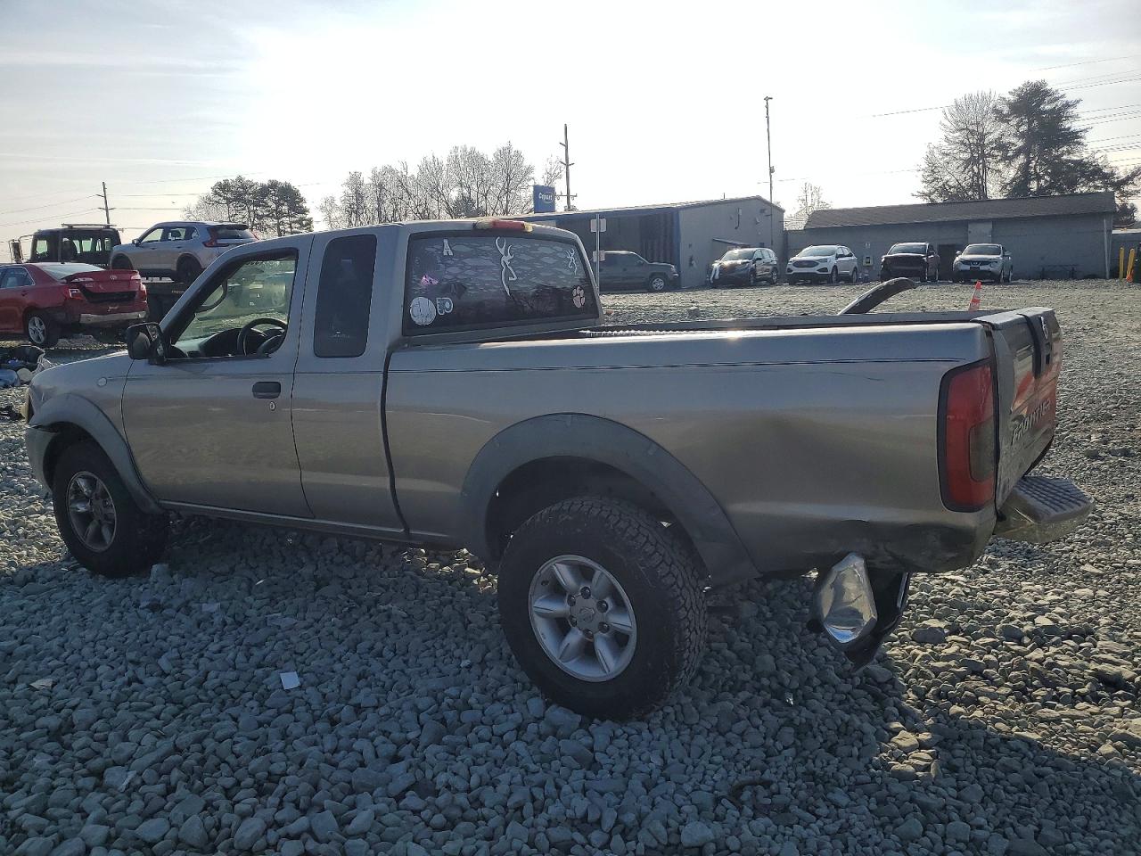 2004 NISSAN FRONTIER KING CAB XE photo 2