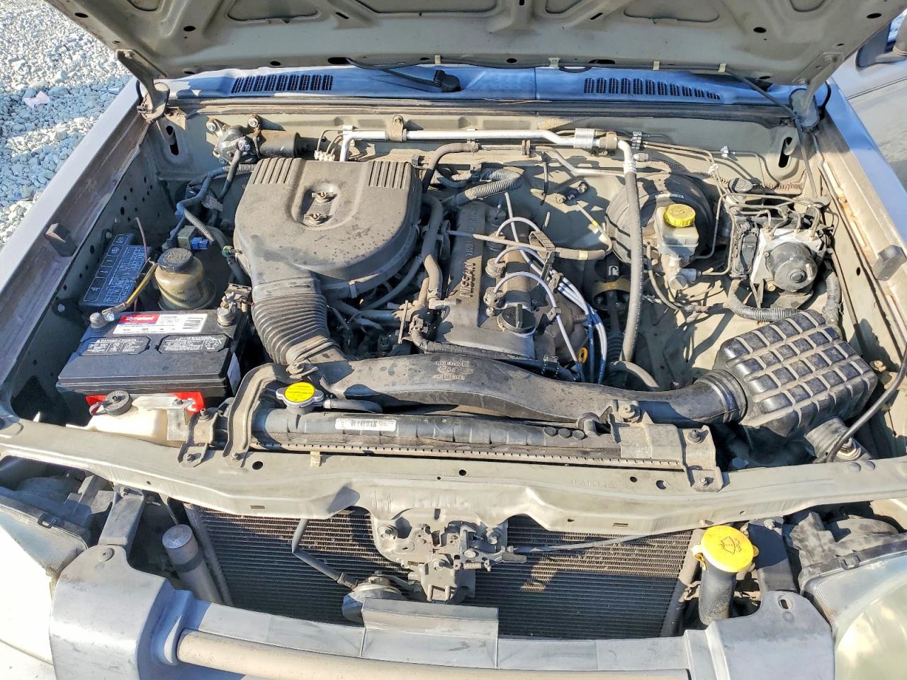 2004 NISSAN FRONTIER KING CAB XE photo 11