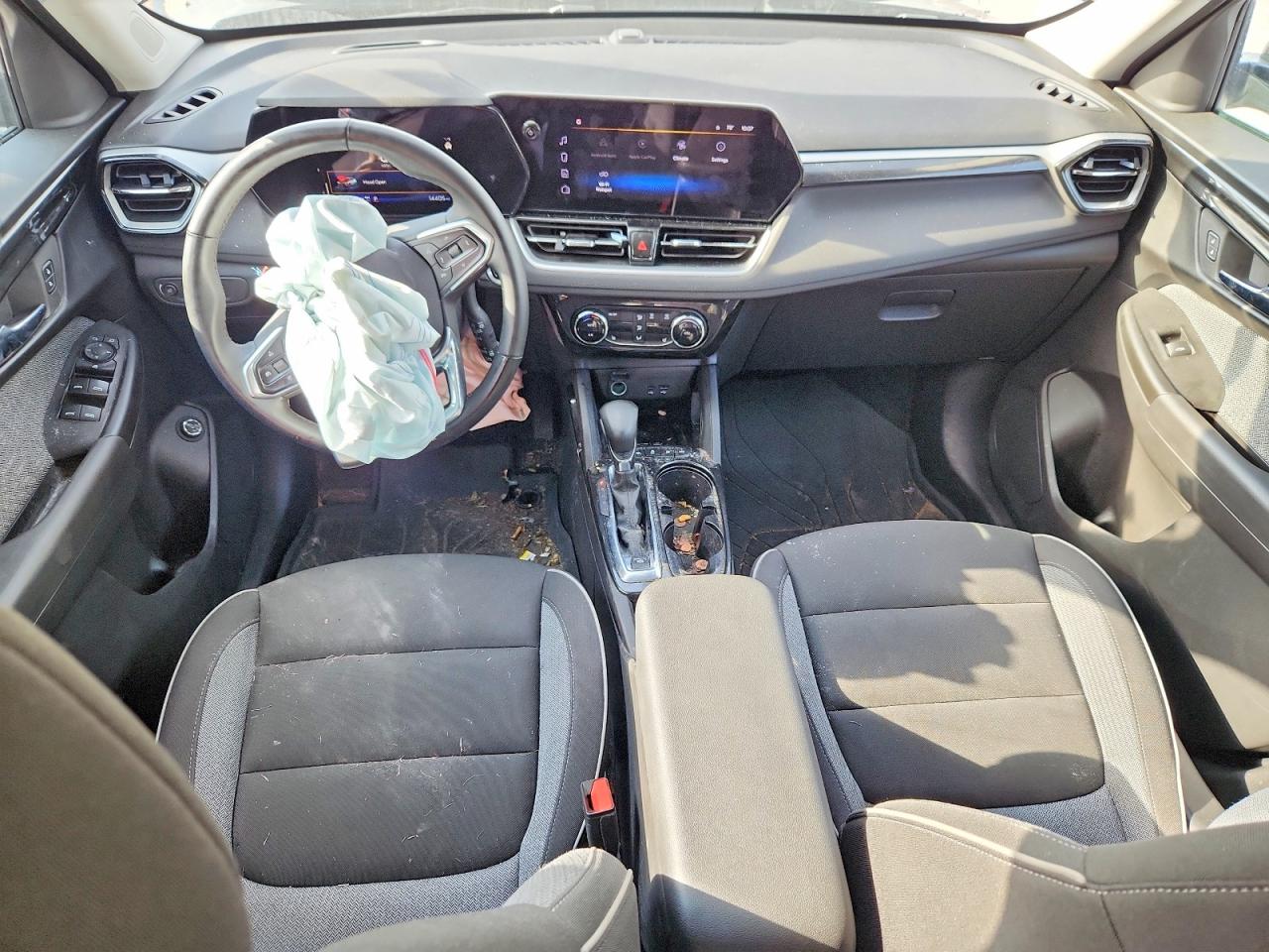 2025 CHEVROLET TRAILBLAZER LT photo 8