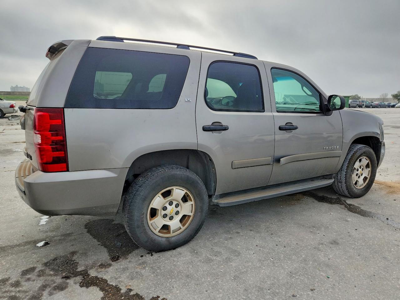 2009 CHEVROLET TAHOE C1500 LS photo 3
