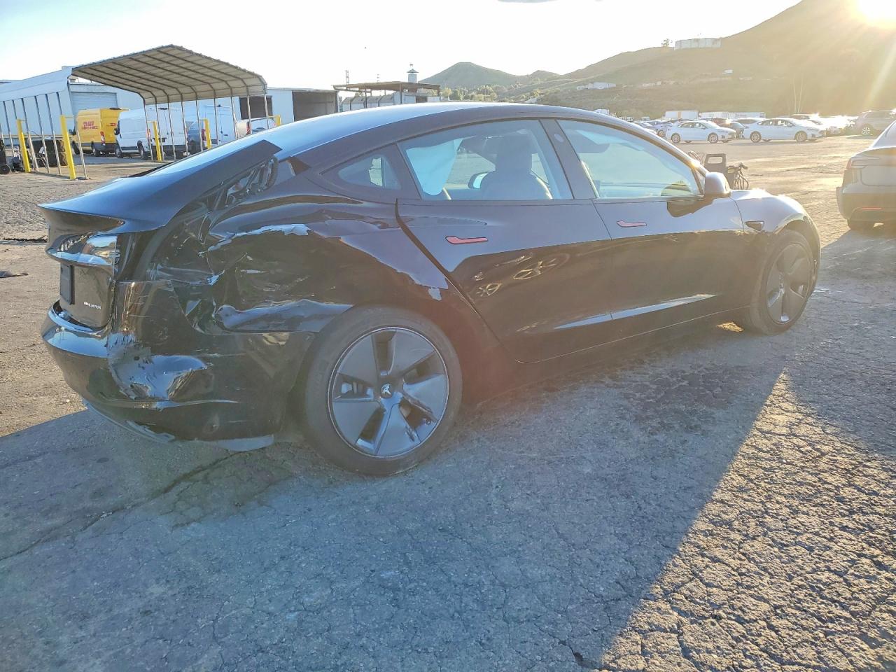 2022 TESLA MODEL 3 photo 3