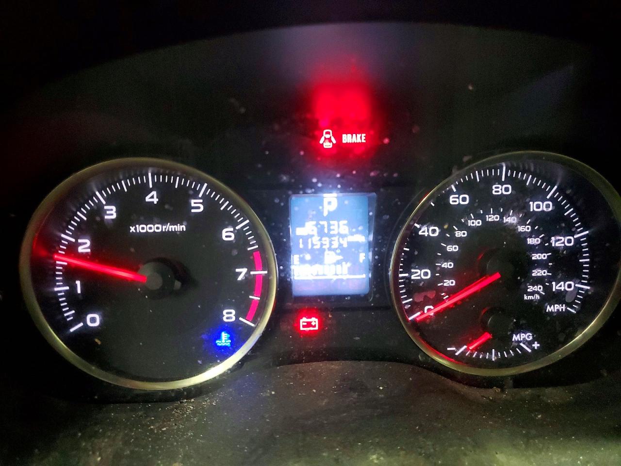 2016 SUBARU IMPREZA photo 9
