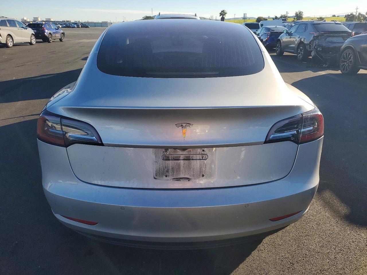 2018 TESLA MODEL 3 photo 6