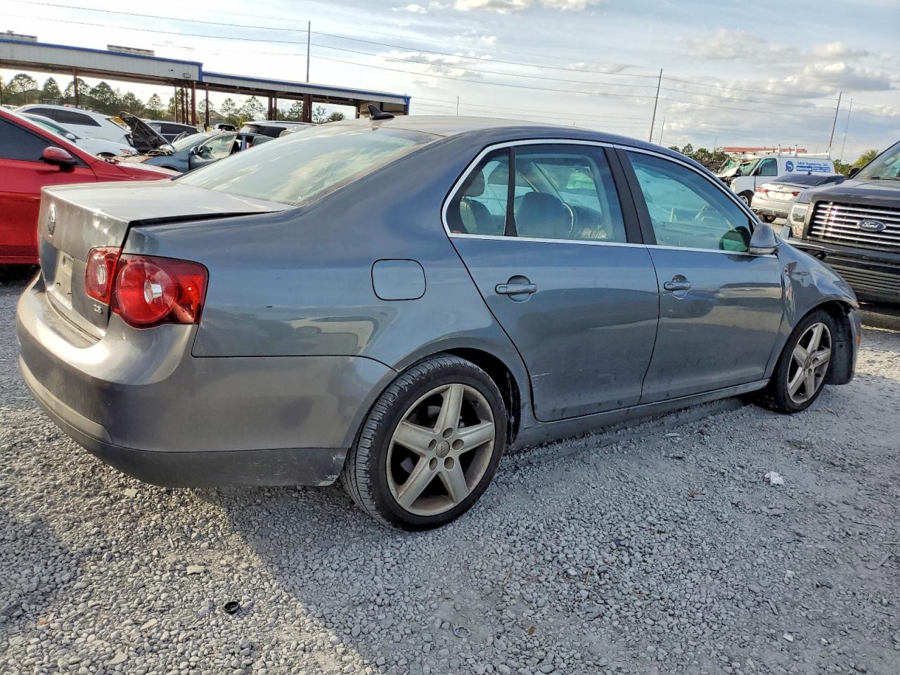 2008 VOLKSWAGEN JETTA SE photo 3