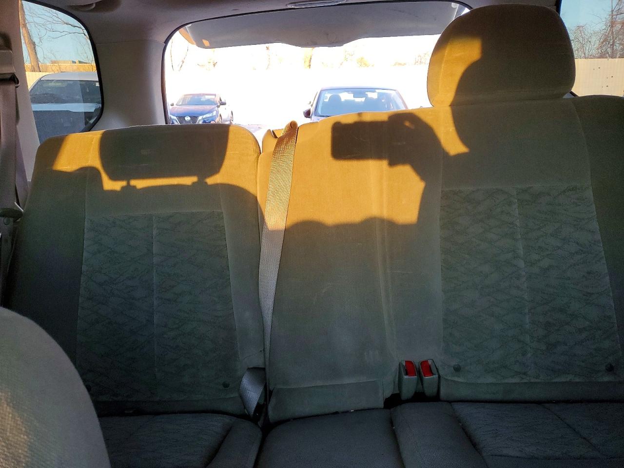 2005 GMC ENVOY photo 10