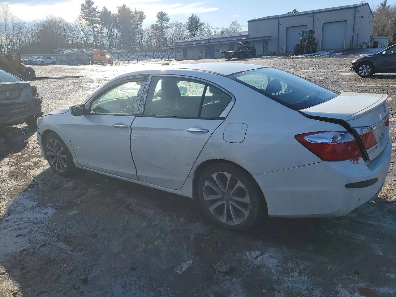 2014 HONDA ACCORD SPORT photo 2
