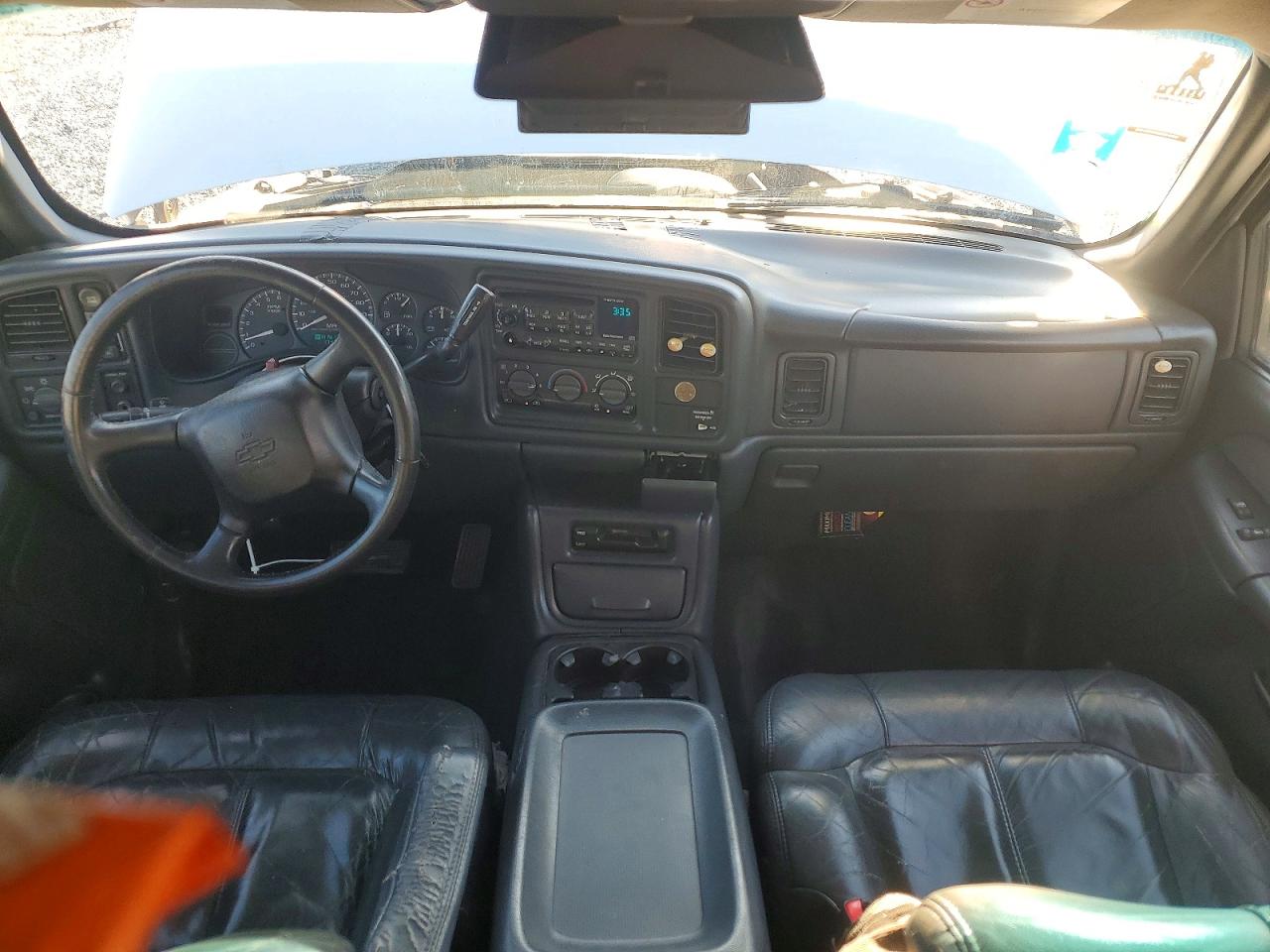2002 CHEVROLET SILVERADO K1500 photo 8