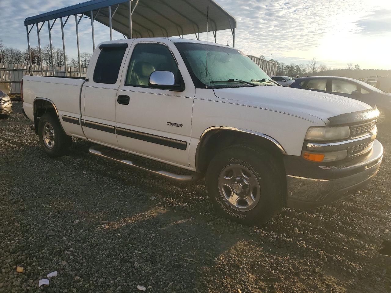 2002 CHEVROLET SILVERADO K1500 photo 4