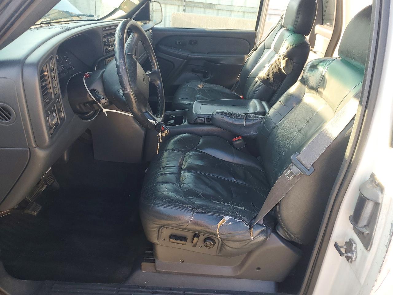 2002 CHEVROLET SILVERADO K1500 photo 7