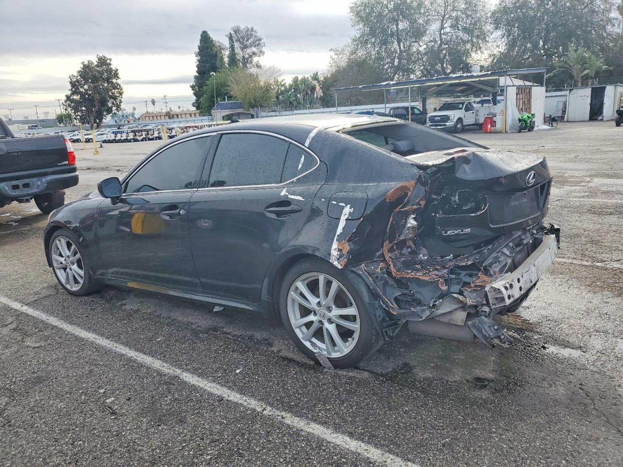 2006 LEXUS IS 250 photo 2