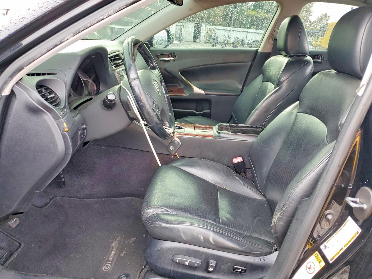2006 LEXUS IS 250 photo 7
