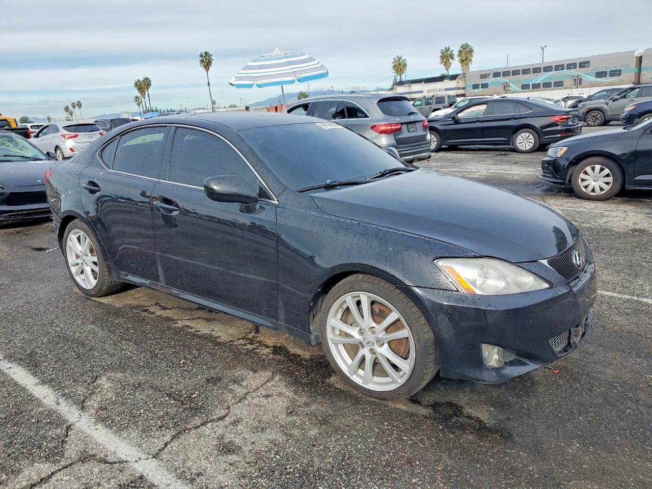 2006 LEXUS IS 250 photo 4