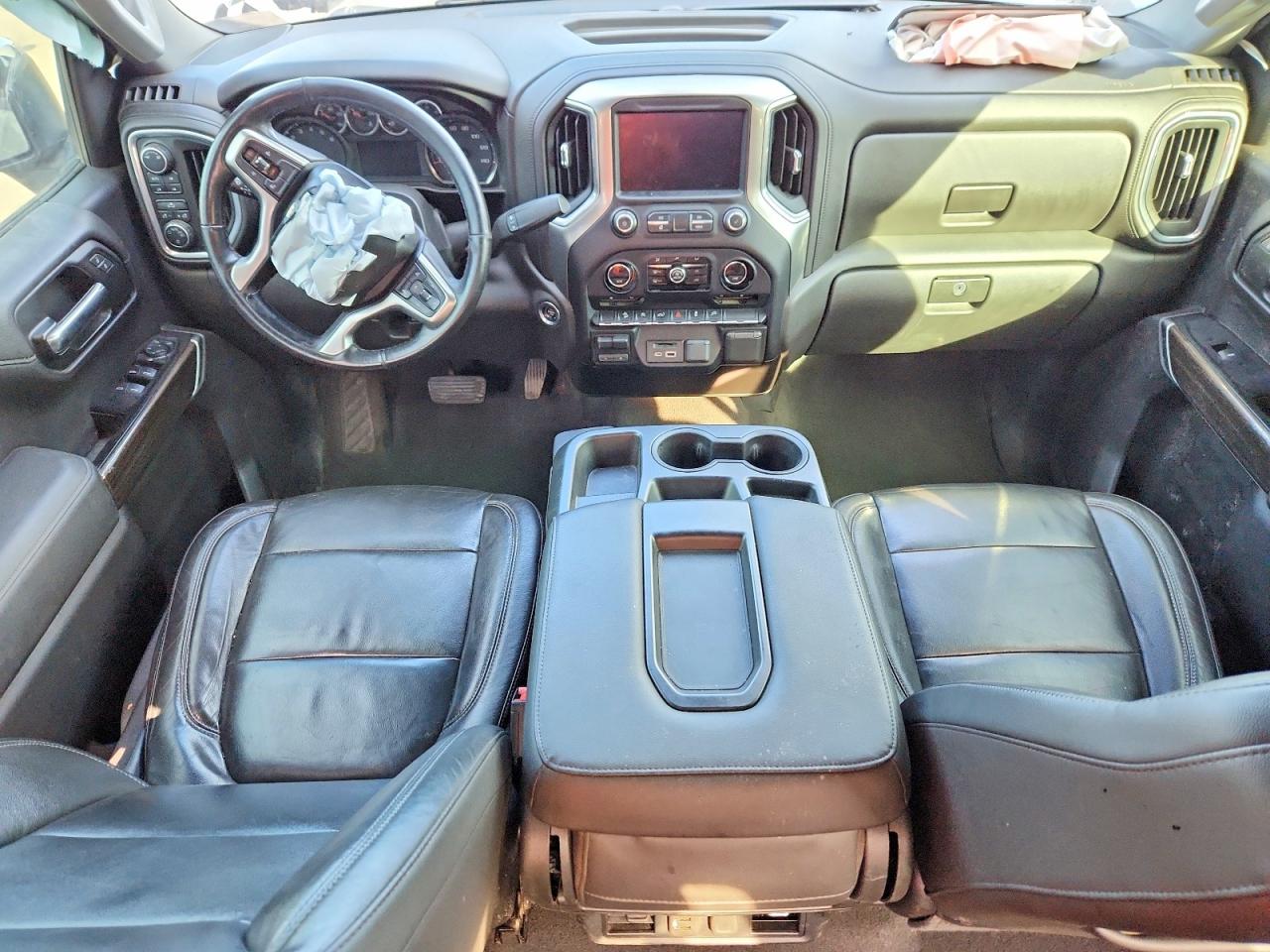 2019 CHEVROLET SILVERADO K1500 LT photo 8