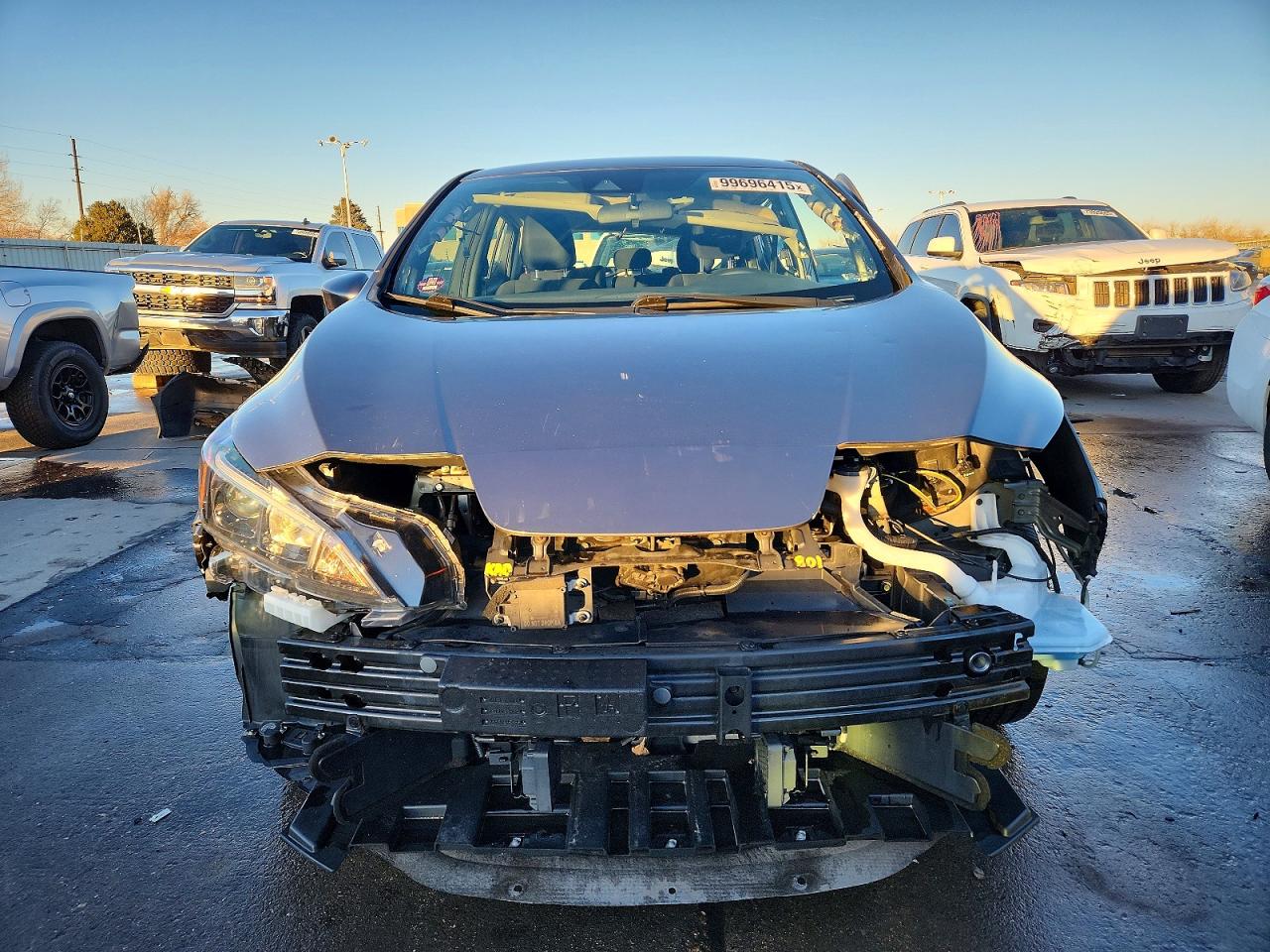 2020 NISSAN LEAF S photo 5