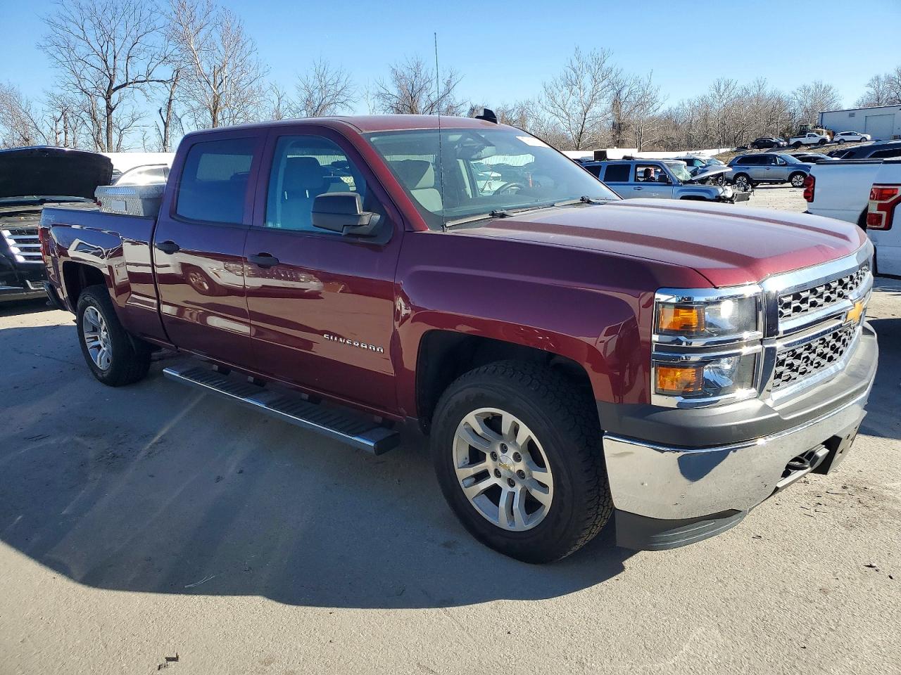 2015 CHEVROLET SILVERADO K1500 photo 4