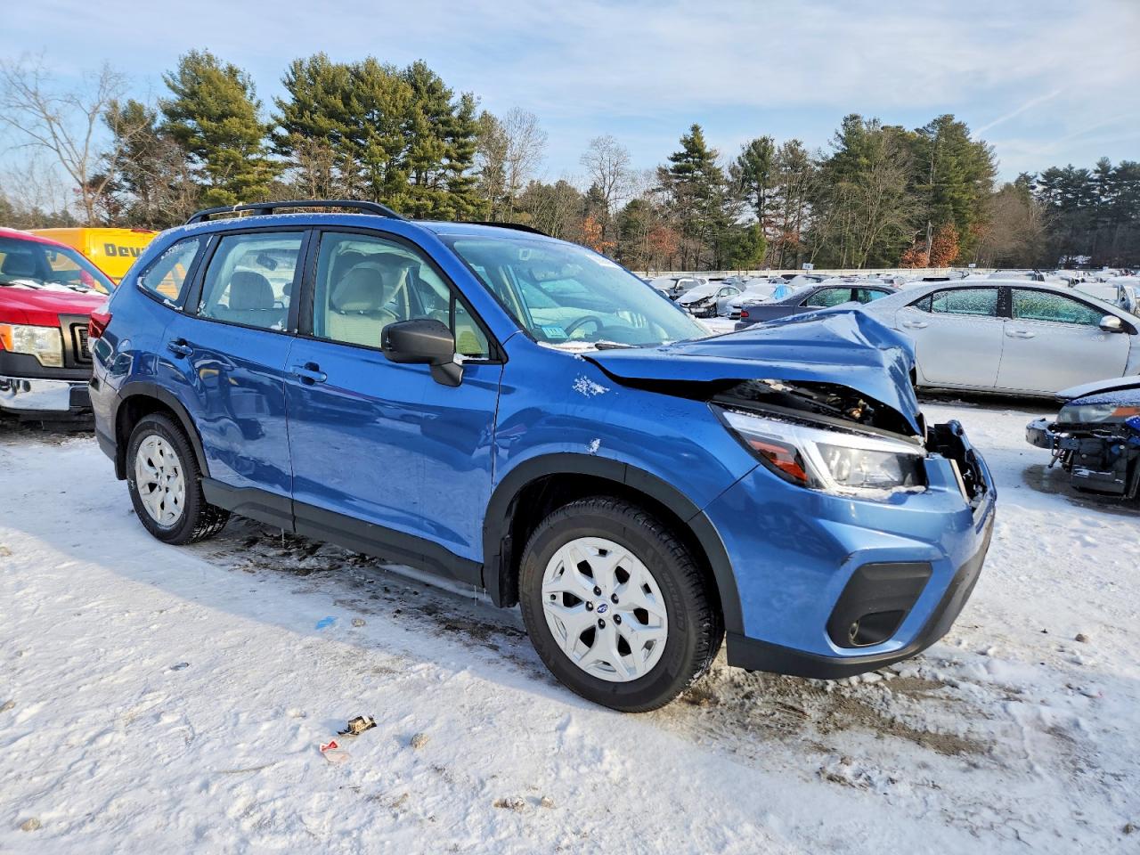 2019 SUBARU FORESTER photo 4