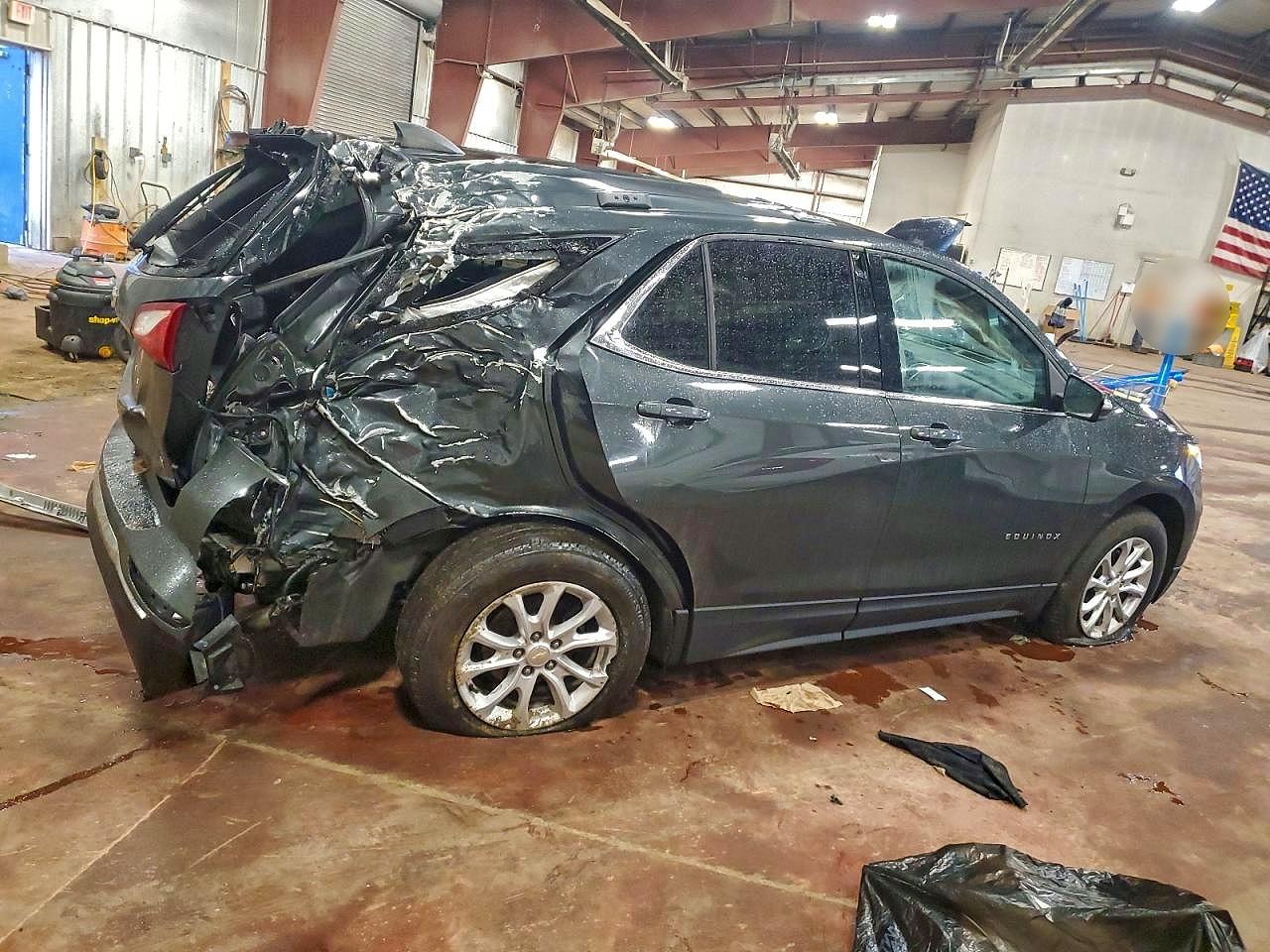 2019 CHEVROLET EQUINOX LT photo 3