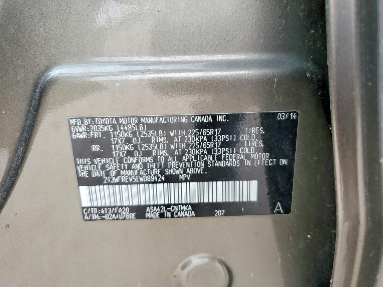 2014 TOYOTA RAV4 XLE photo 37
