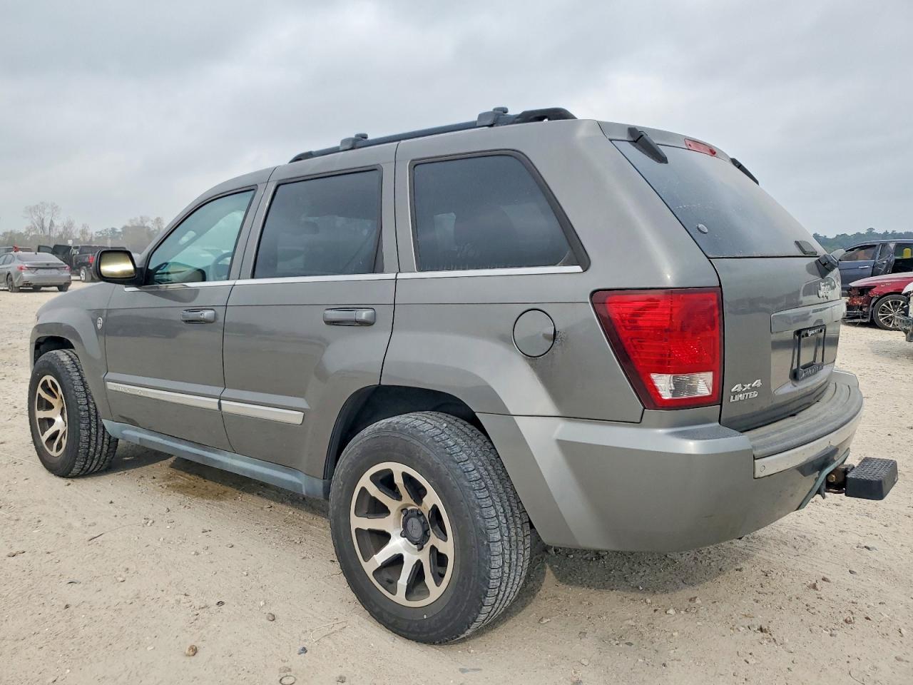 2007 JEEP GRAND CHEROKEE LIMITED photo 2