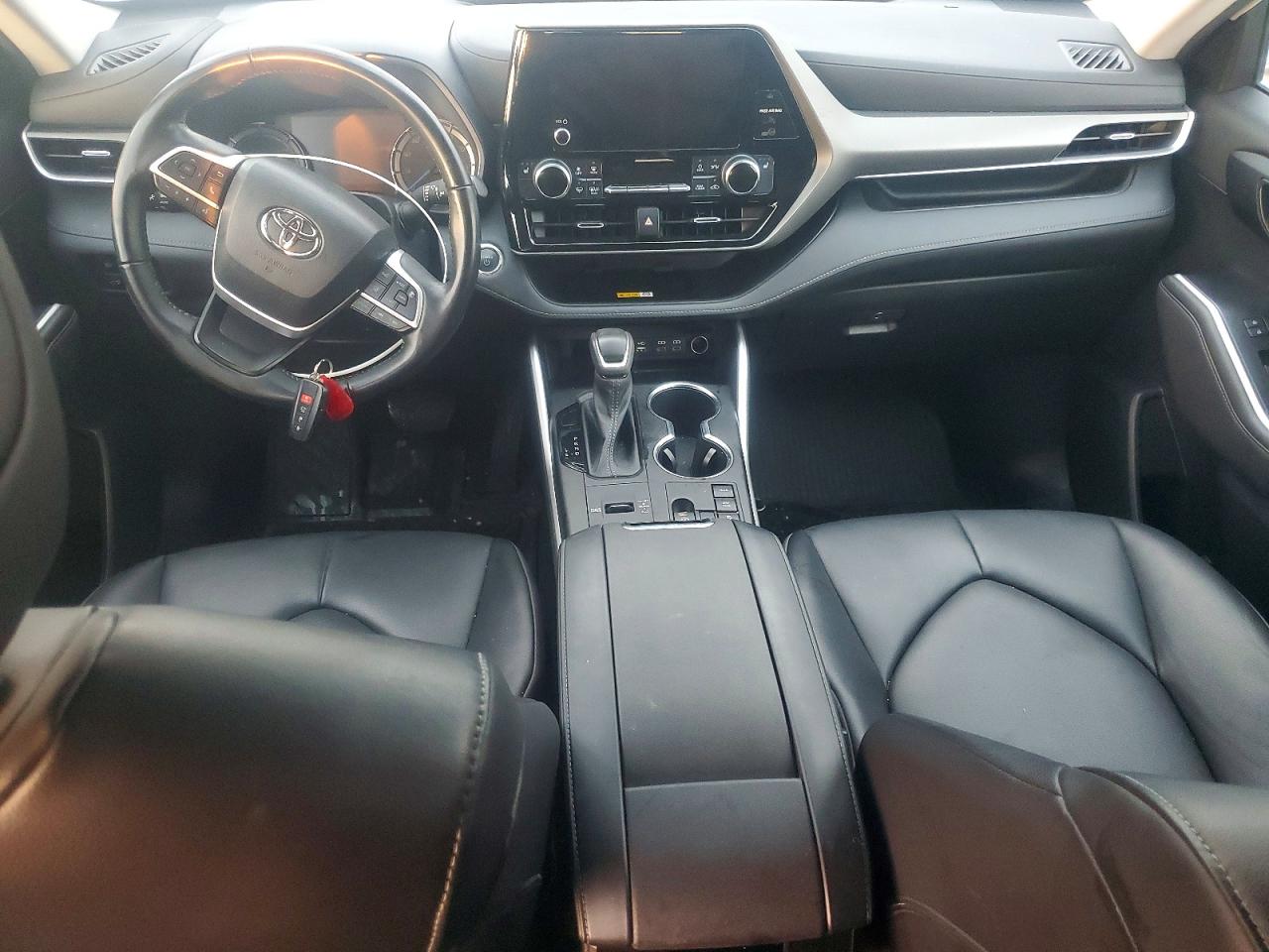 2023 TOYOTA HIGHLANDER HYBRID XLE photo 8