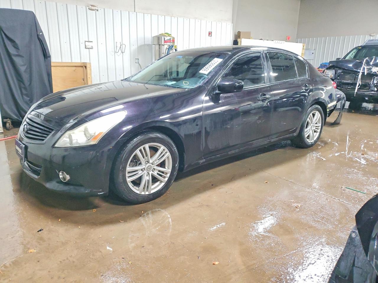 2012 INFINITI G37